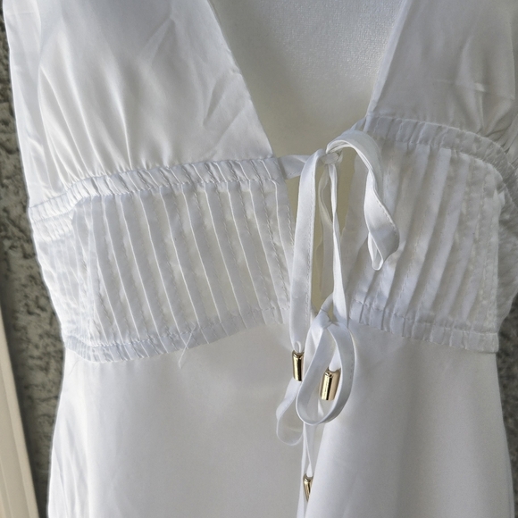 Beginning Boutiqe Dreamie White Mini Dress NEW - Picture 5 of 11